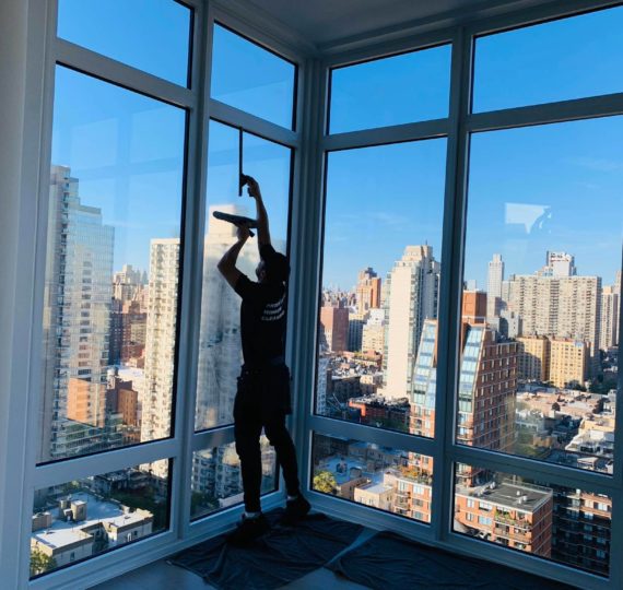 When is the Best Time for Your Next Window Cleaning?