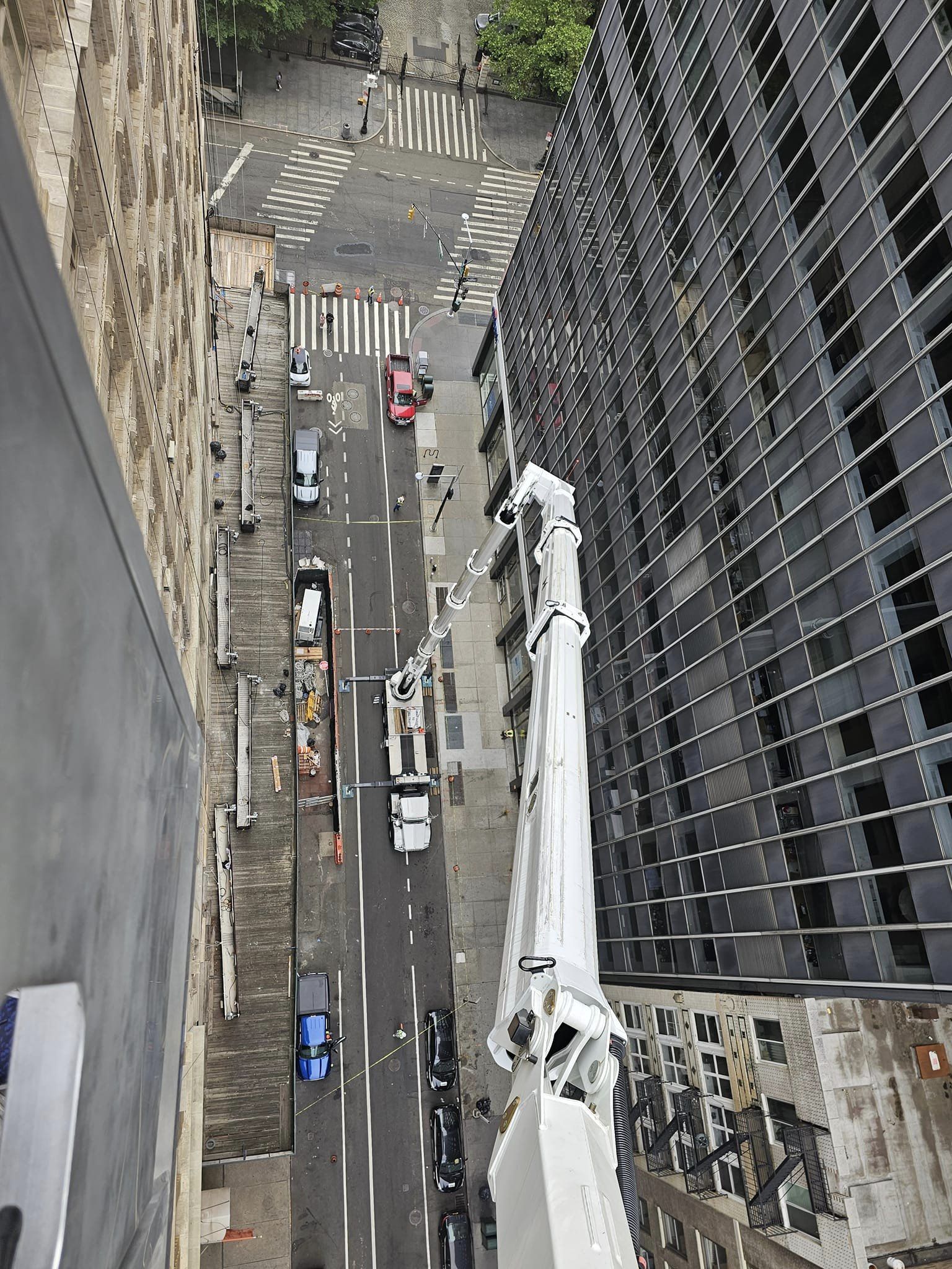 Highrise Window Cleaning: Big Apple
