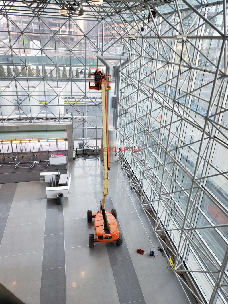 Professional Window Cleaning Services in Javits Center, Nyc