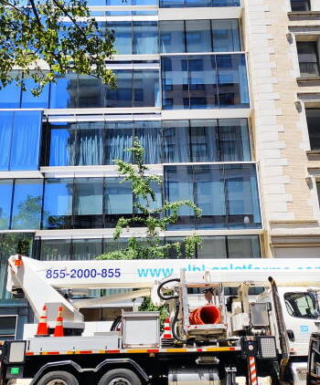 Windows cleaning in 57 Irving Place