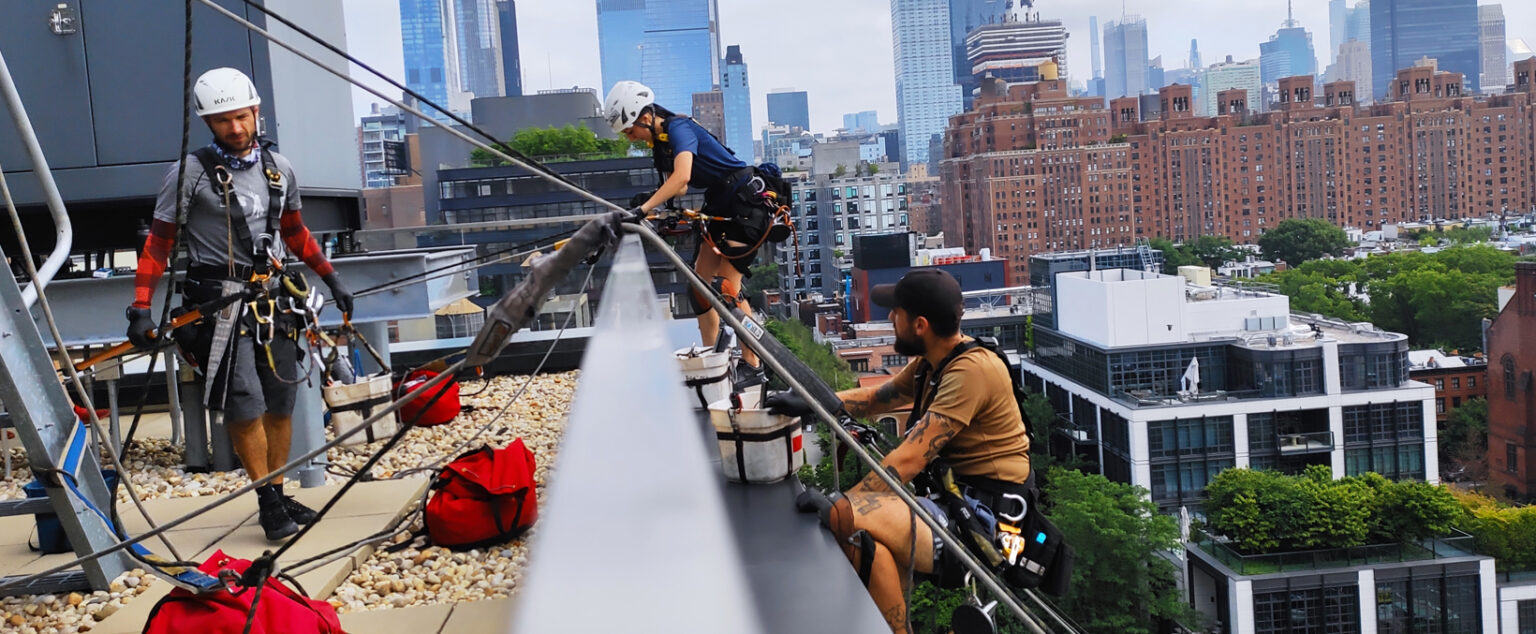 Professional Rope Access (PRA) for window cleaning in NYC