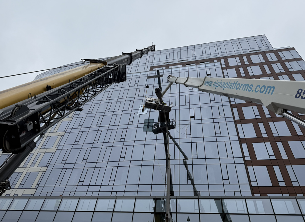 high-rise-glass-replacement