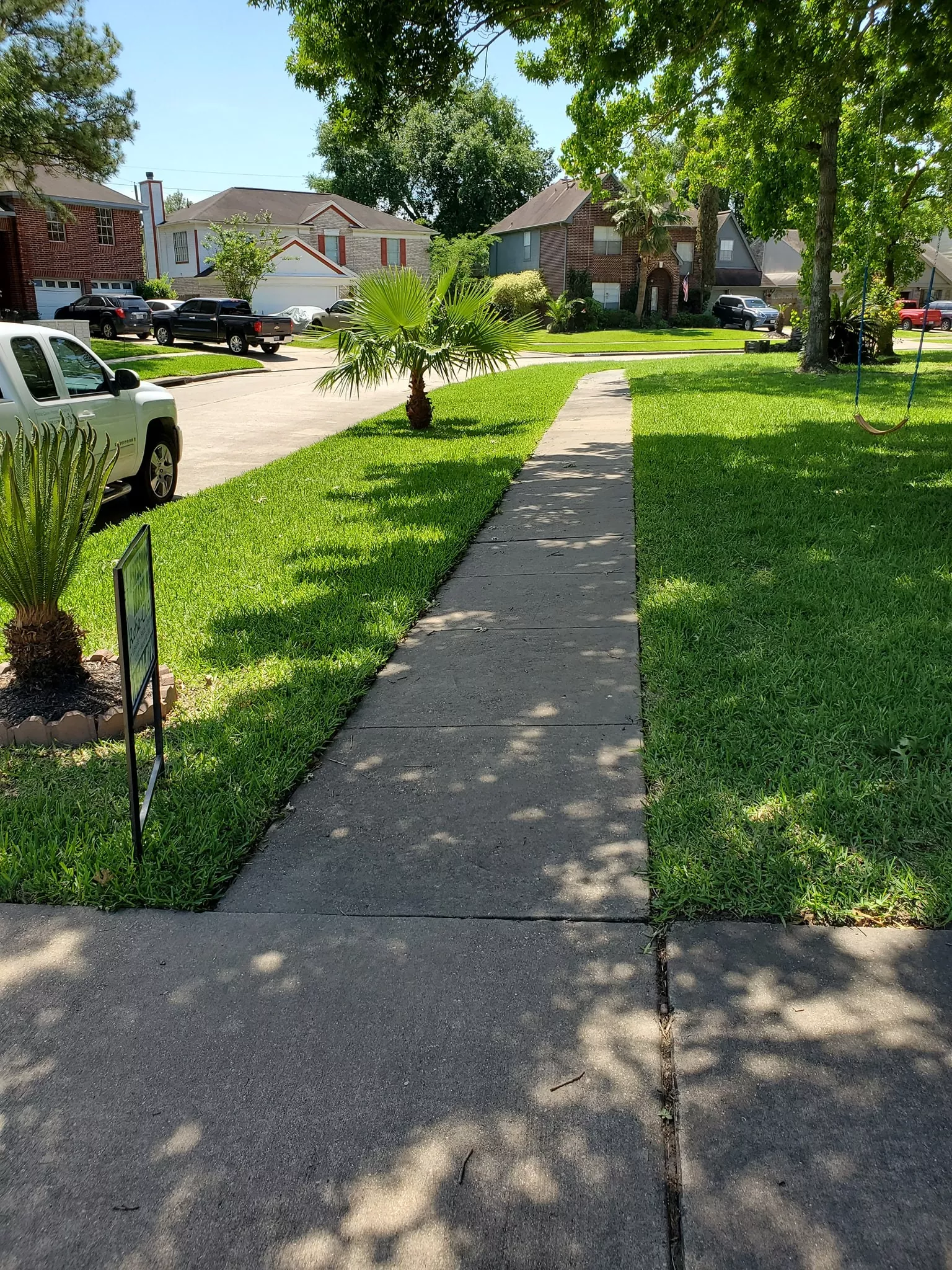 Pressure-Washing-Concrete-Sidewalk.webp